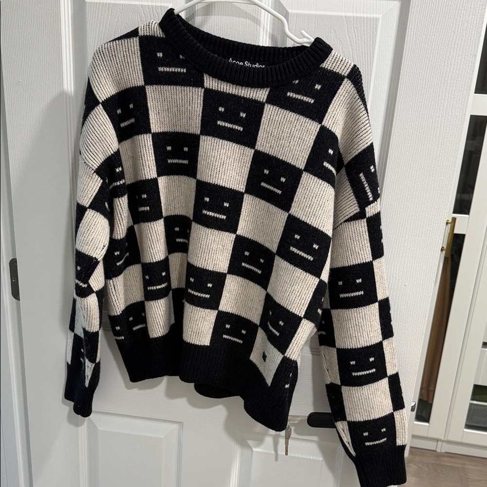 Black and White Checkered Women's Sweater